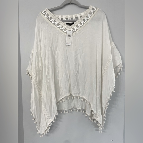 Ella Moss Tops - New! Ella Moss Sm/XS white with cream pompom embroidery and fringe caftan top